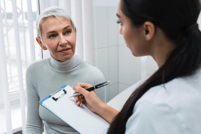Jak zdiagnozować perimenopauzę - kiedy iść do lekarza i jakie badania wykonać?