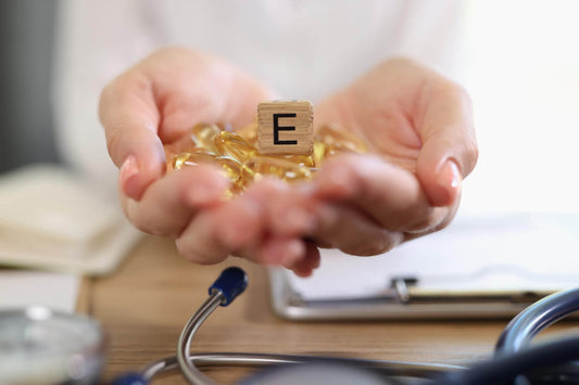 Norma witaminy E. Jaki jest optymalny poziom witaminy E w organizmie?