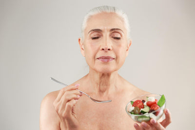Dieta przy perimenopauzie, co jeść i jakich produktów unikać?